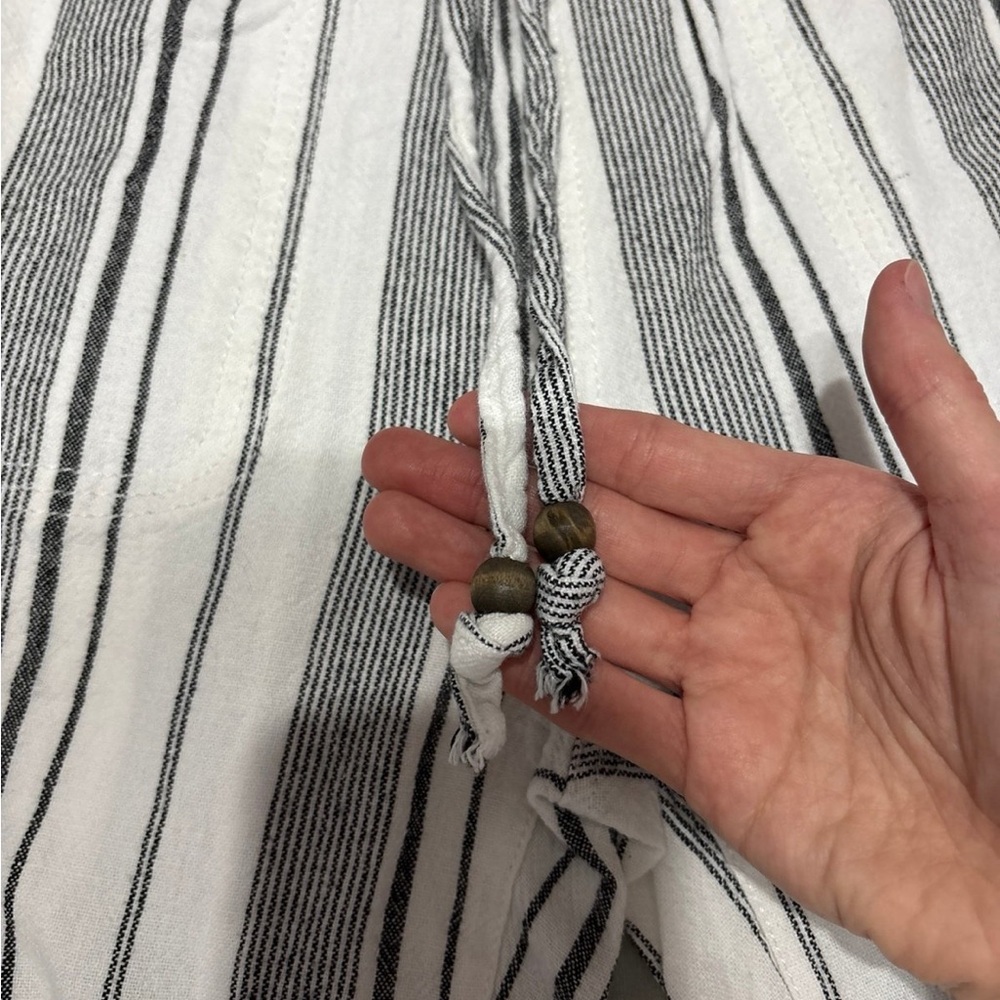 Cali 1850 White and Black Striped Pants With Beaded Strings - Picture 4 of 9